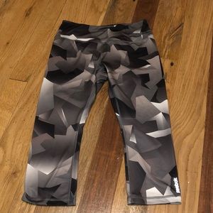 Reebok short leggings
